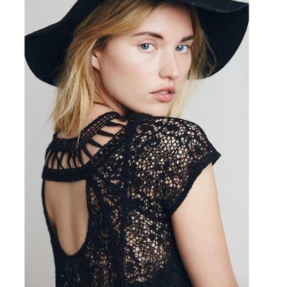 Free People RARE Holy Mountain Crochet Mini Dress Size Small EUC - Picture 4 of 16